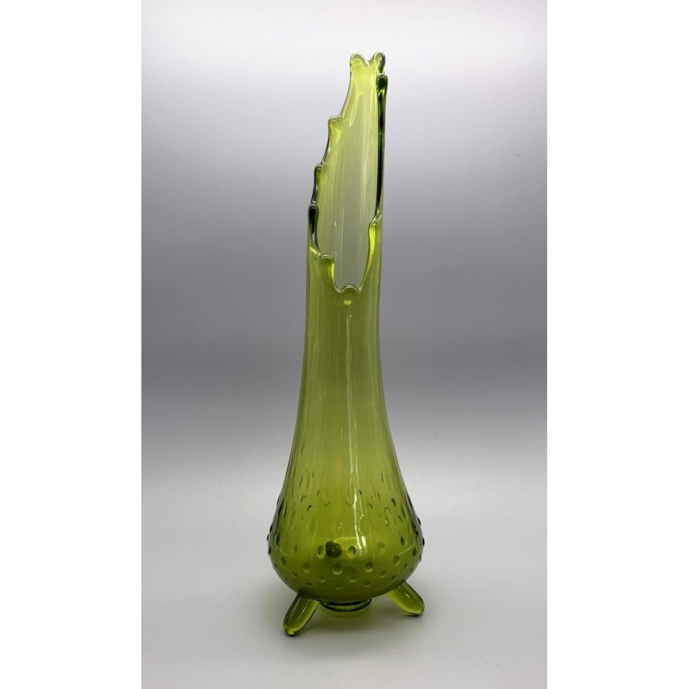 Vintage LE Smith avacado green glass swung vase three toe stand 13" excellent